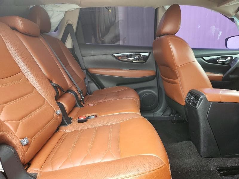 2019 NISSAN ROGUE SL 11