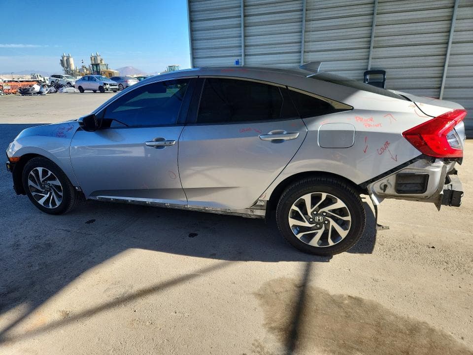 2018 HONDA CIVIC EX 2