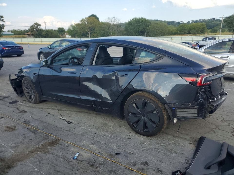 2025 TESLA MODEL 3 2