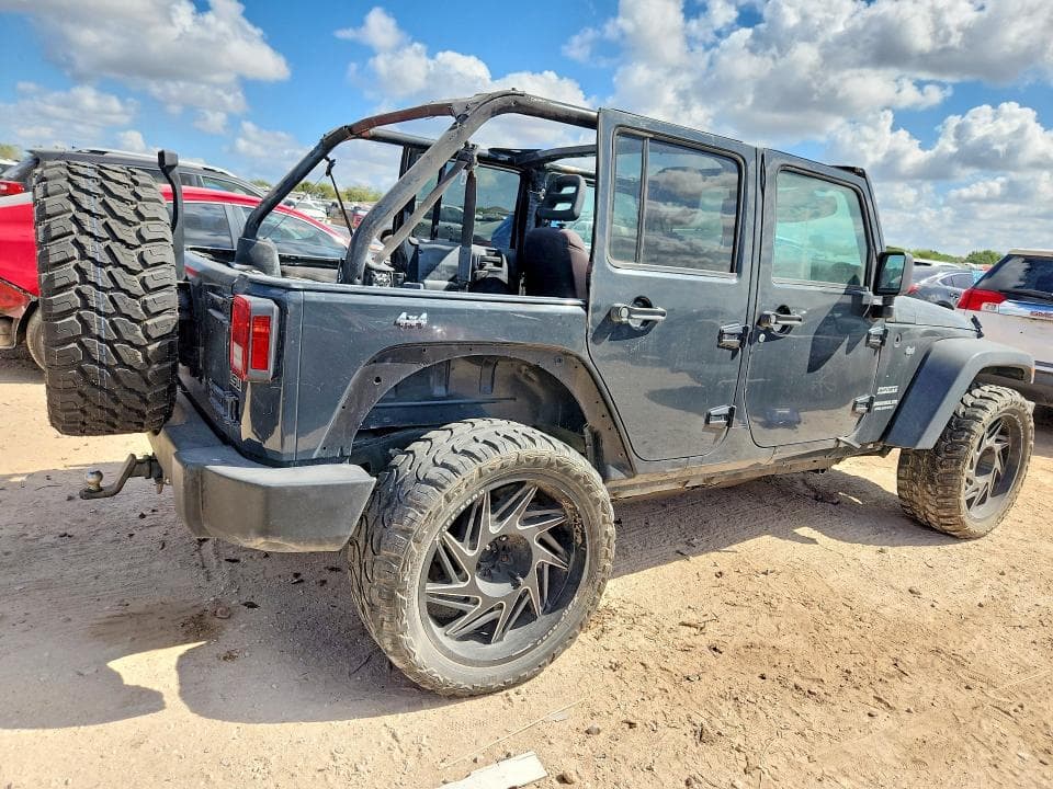 2017 JEEP WRANGLER UNLIMITED SPORT 3