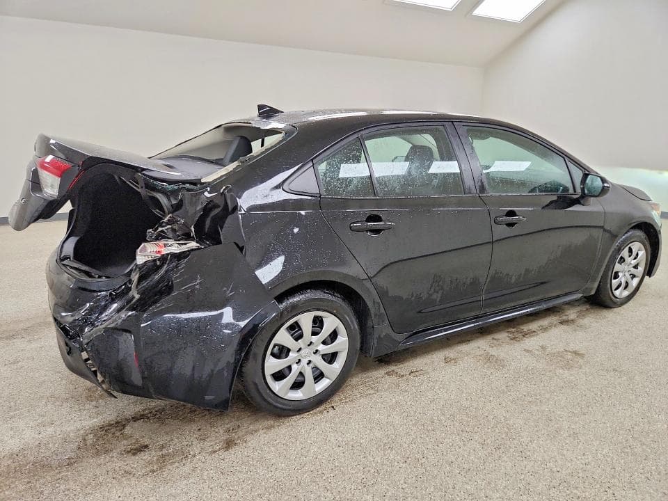 2026 TOYOTA COROLLA LE 3