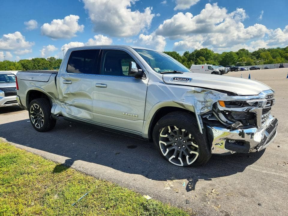 2026 RAM 1500 LIMITED 4
