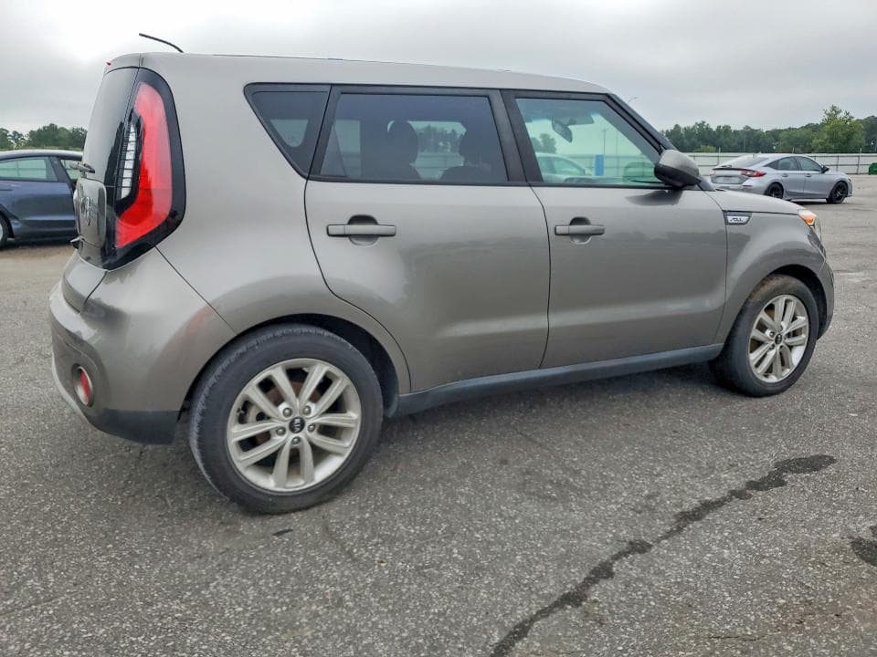 2017 KIA SOUL + 3