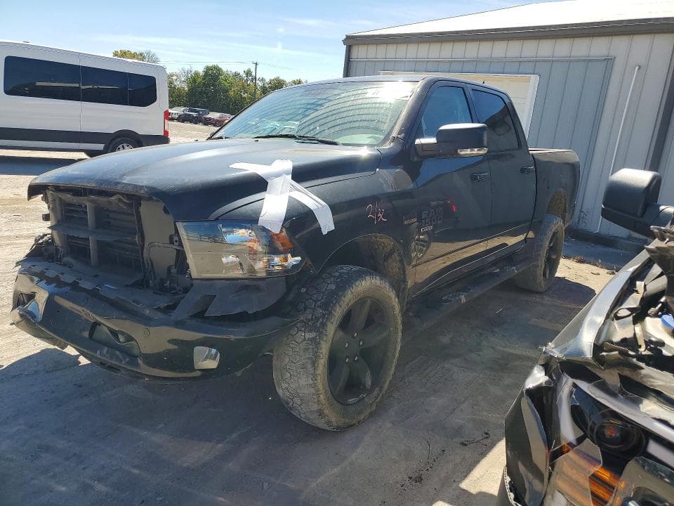 2019 RAM 1500 CLASSIC SLT