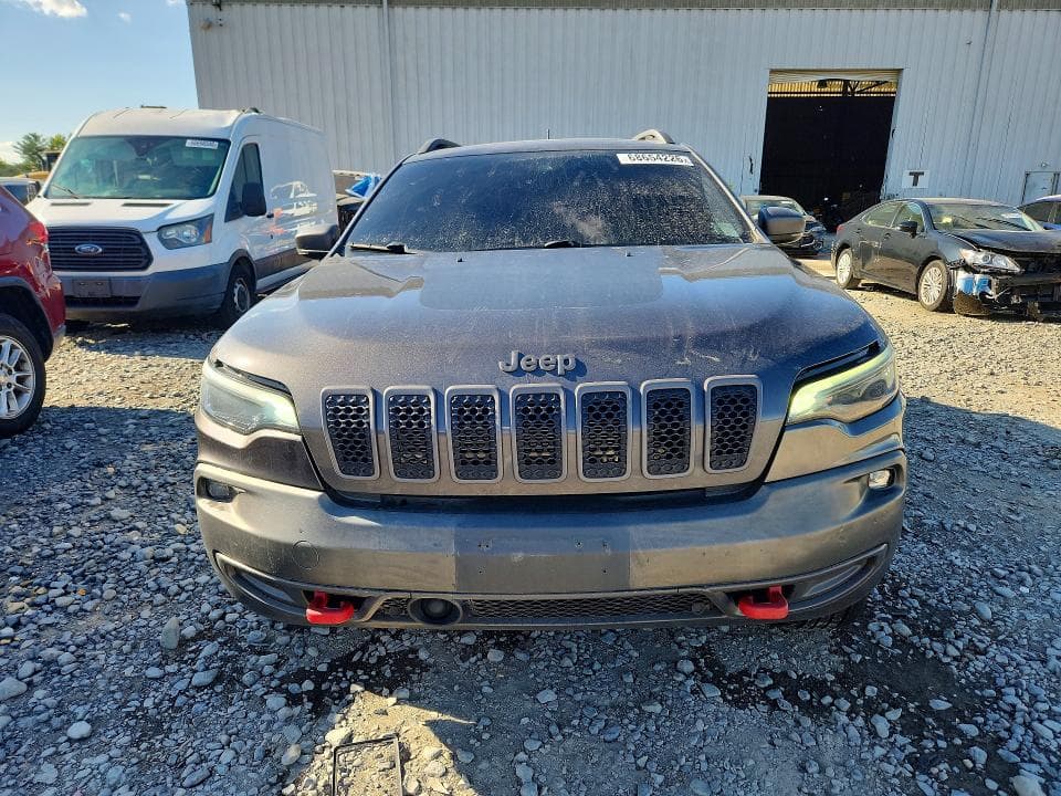 2021 JEEP CHEROKEE TRAILHAWK 5