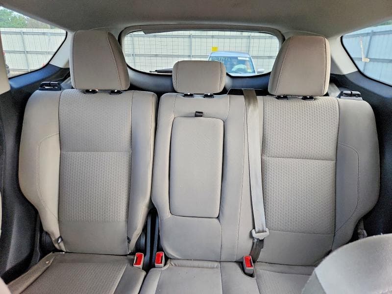2017 FORD ESCAPE SE 10