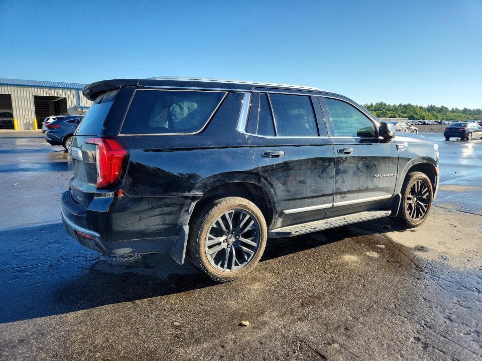 2021 GMC YUKON SLT 3