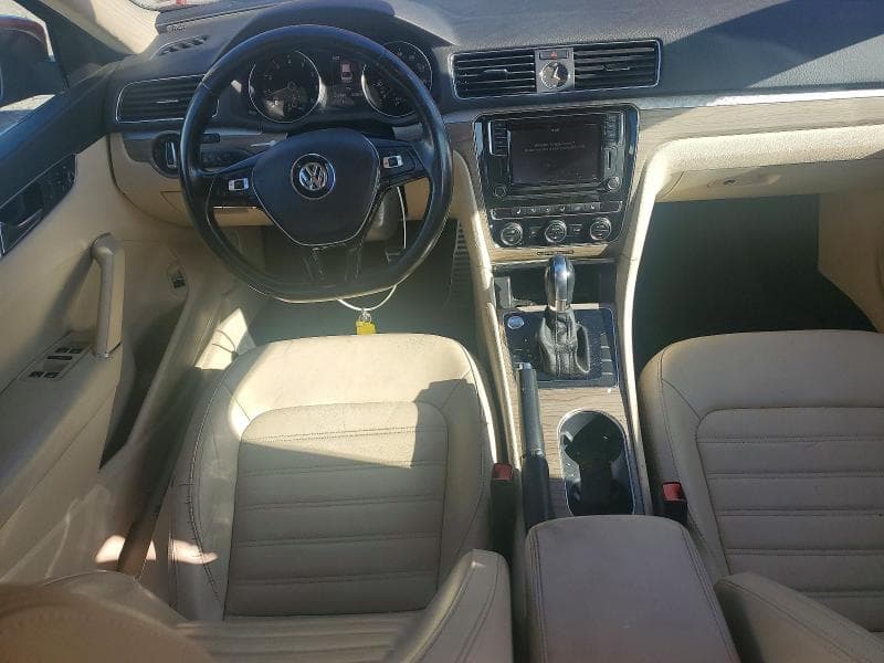 2017 VOLKSWAGEN PASSAT SEL PREMIUM 8