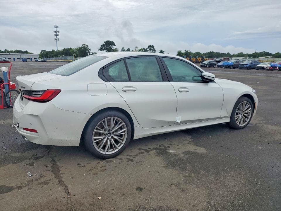 2023 BMW 330XI 3