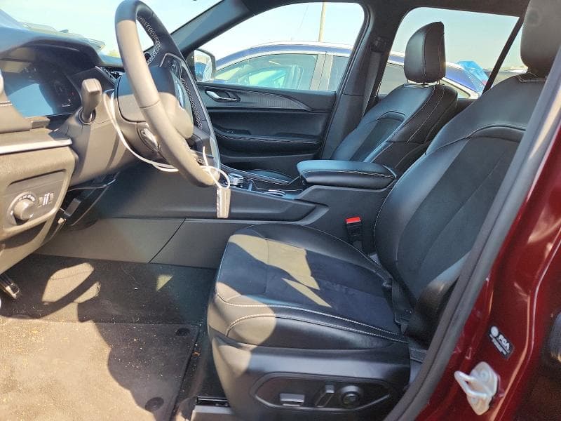 2025 JEEP GRAND CHEROKEE LAREDO 7
