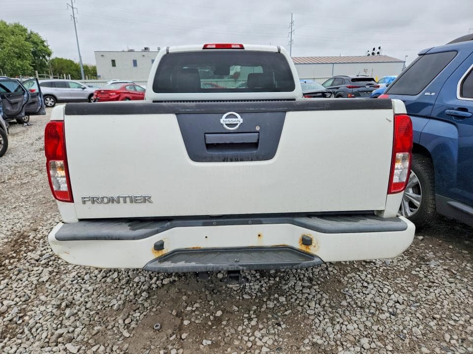 2018 NISSAN FRONTIER S 6