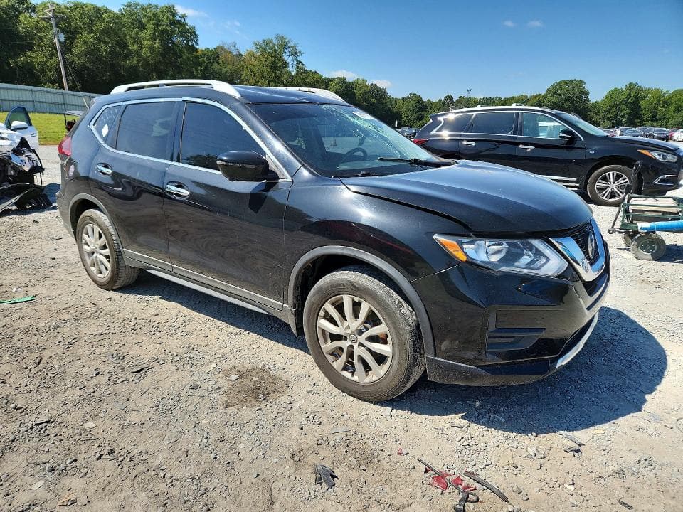 2018 NISSAN ROGUE SV 4
