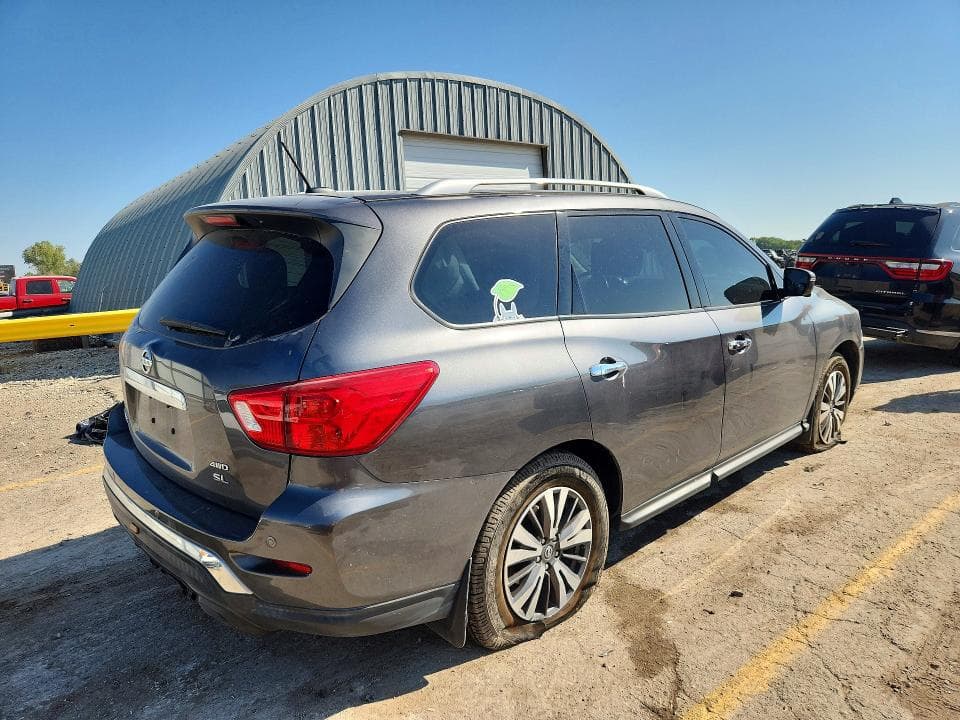 2017 NISSAN PATHFINDER SL 3