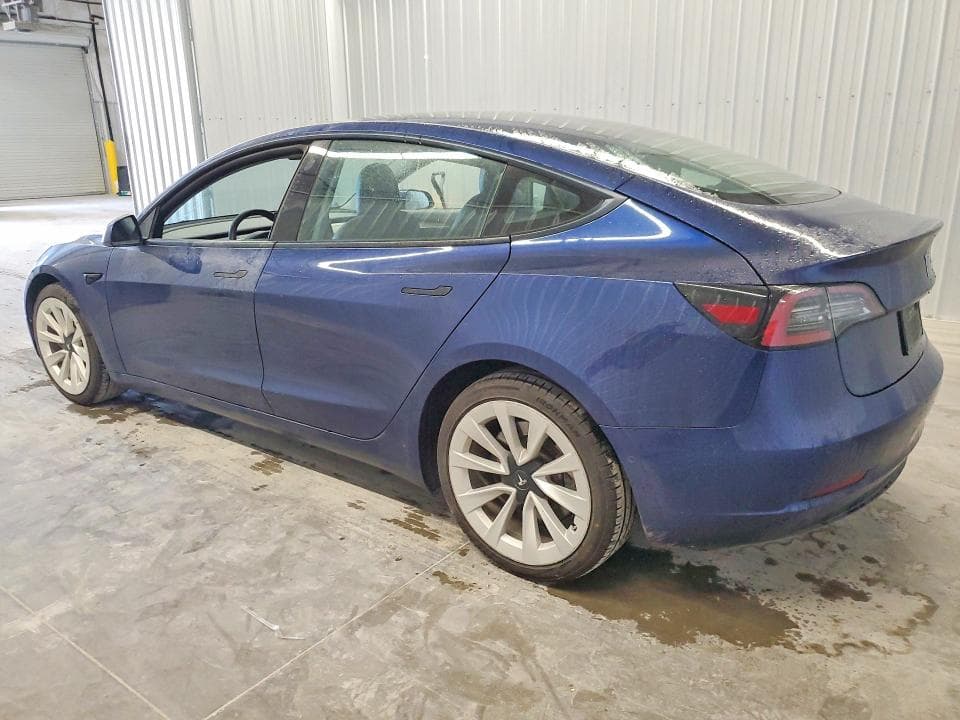 2022 TESLA MODEL 3 2