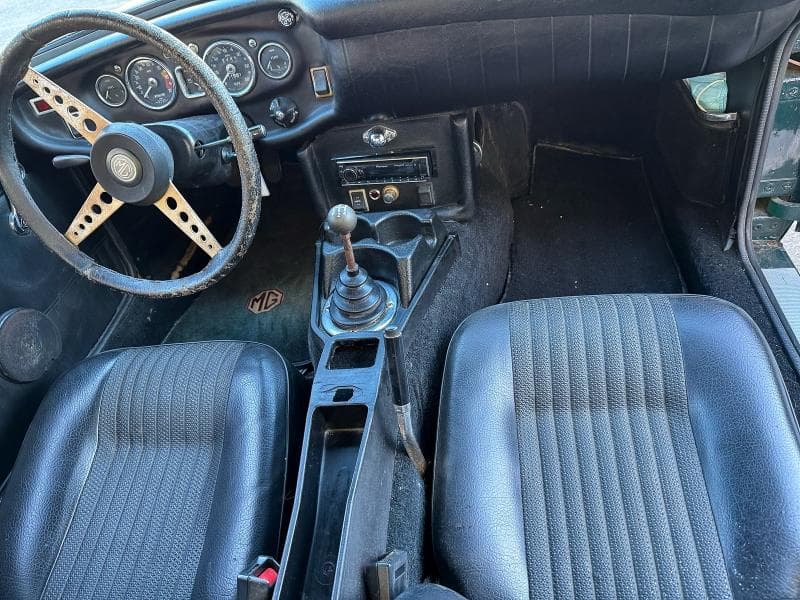 1972 MGB CONVERTABL 4- SPEED OVERDRIVE 9