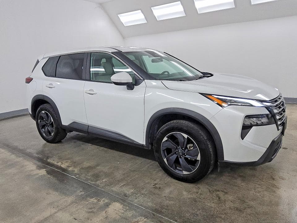2025 NISSAN ROGUE SV 4