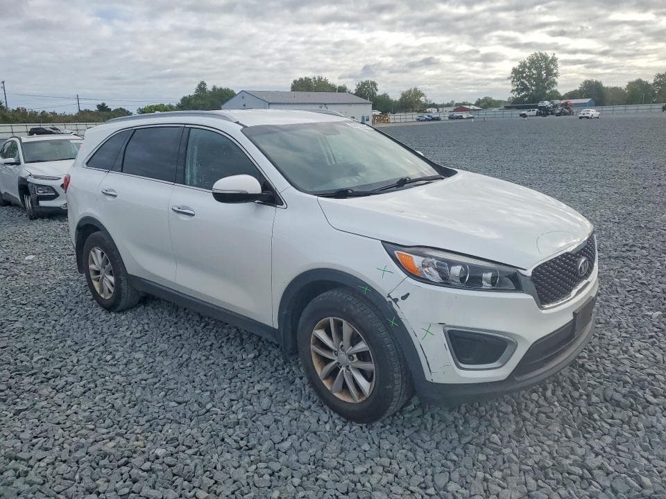 2018 KIA SORENTO LX 4