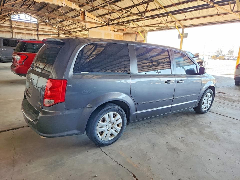 2017 DODGE GRAND CARAVAN SE 3
