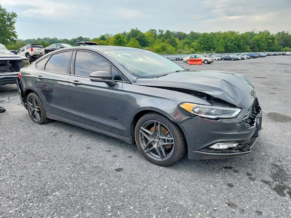 2017 FORD FUSION TITANIUM PHEV 4