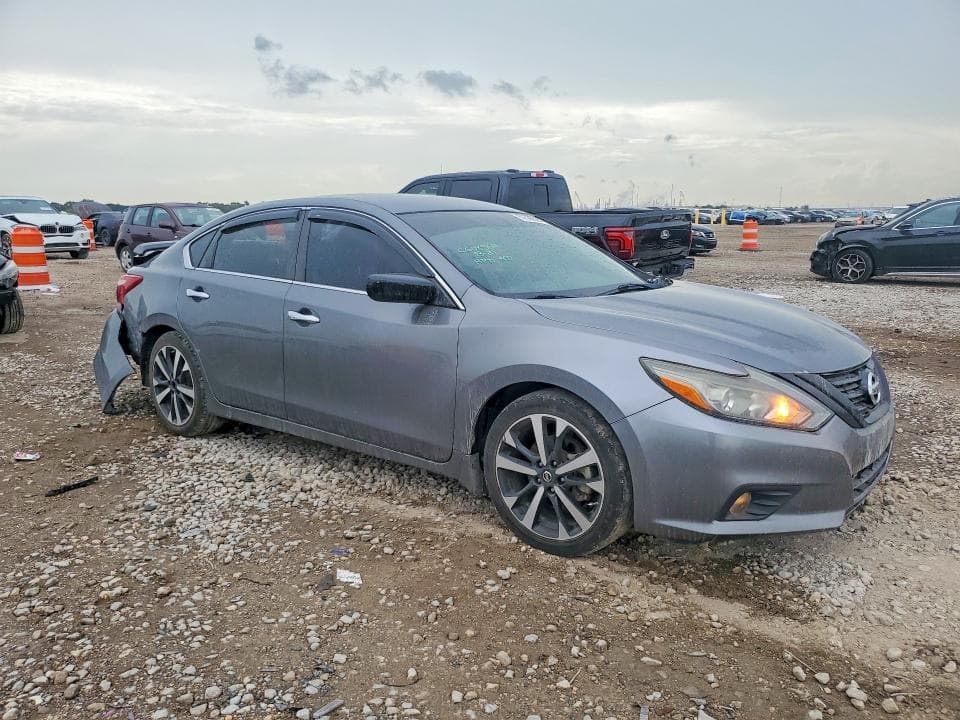 2018 NISSAN ALTIMA 2.5 SR 4