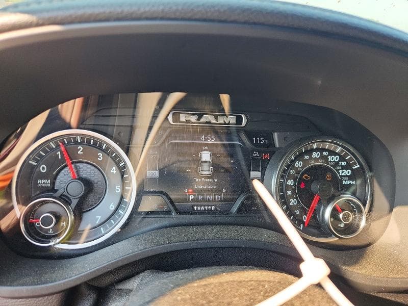 2019 RAM 1500 LARAMIE 9