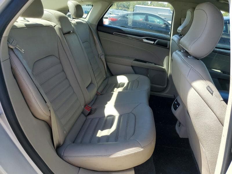 2019 FORD FUSION SEL 10