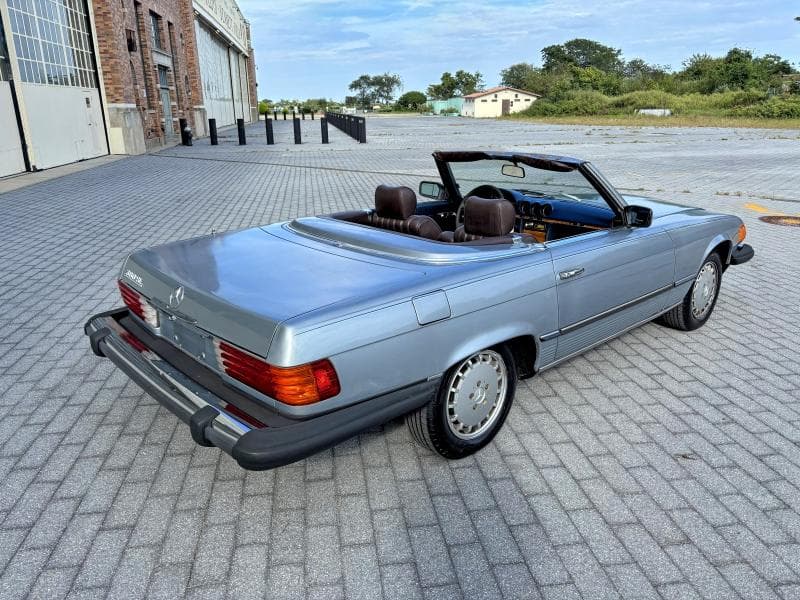 1982 MERCEDES-BENZ 380 SL 4
