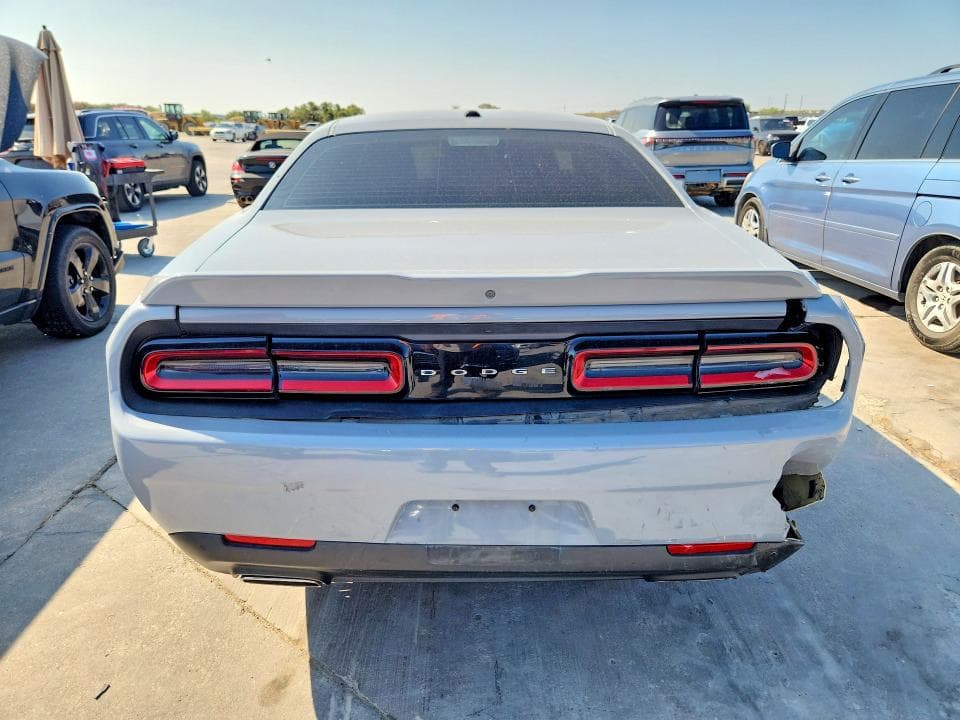 2021 DODGE CHALLENGER SXT 6