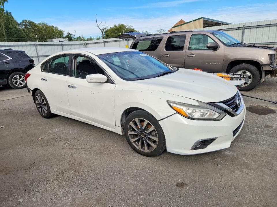2017 NISSAN ALTIMA 2.5 SV 4