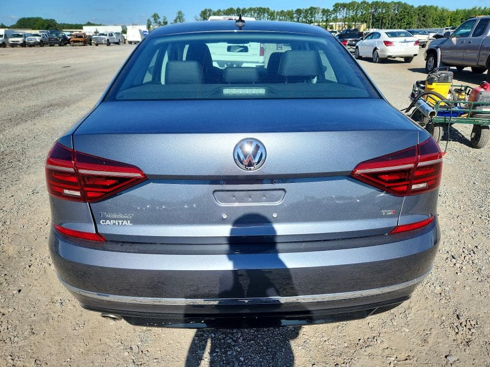 2018 VOLKSWAGEN PASSAT S 6