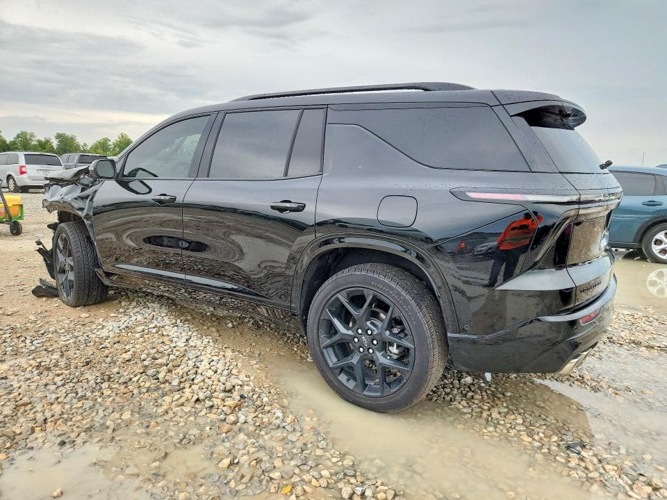 2024 CHEVROLET TRAVERSE RS 2