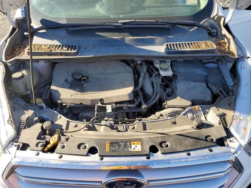 2017 FORD ESCAPE SE 11