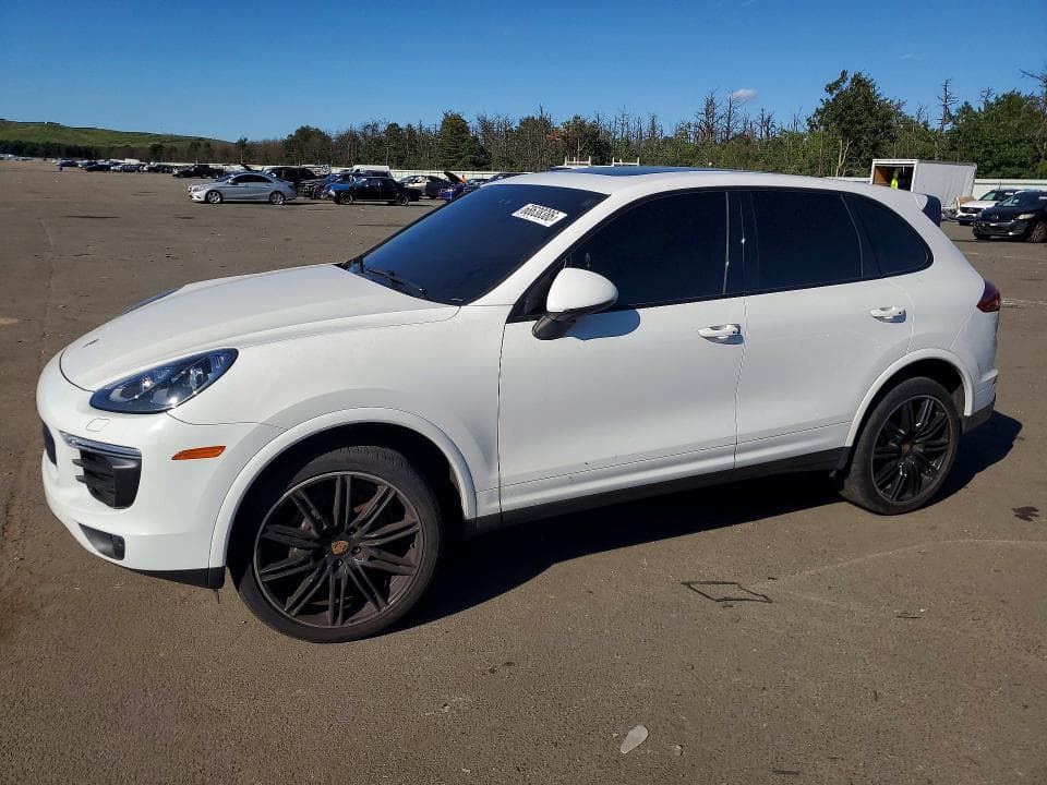 2017 PORSCHE CAYENNE - 1