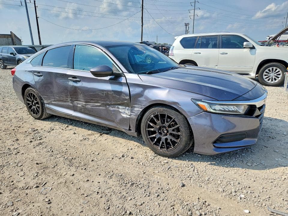 2019 HONDA ACCORD LX 4