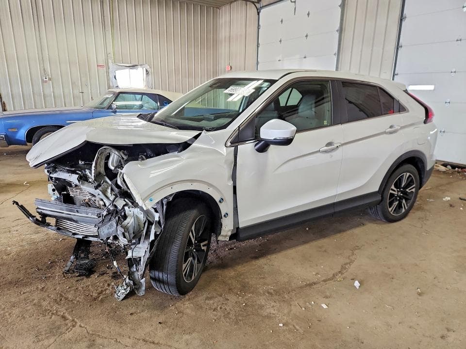 2024 MITSUBISHI ECLIPSE CROSS SE - 1