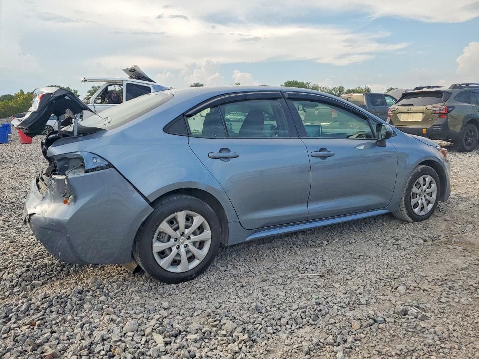 2021 TOYOTA COROLLA LE 3