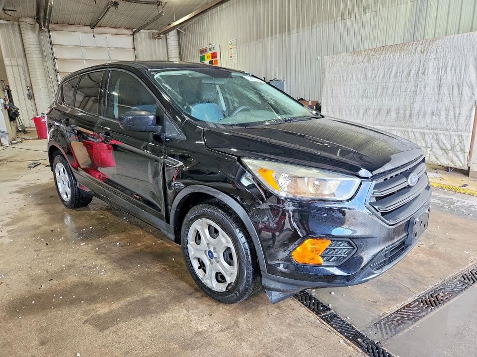 2017 FORD ESCAPE S 4