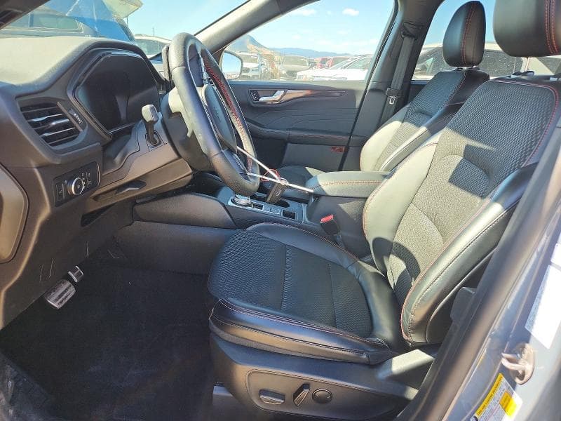 2024 FORD ESCAPE ST LINE SELECT 7