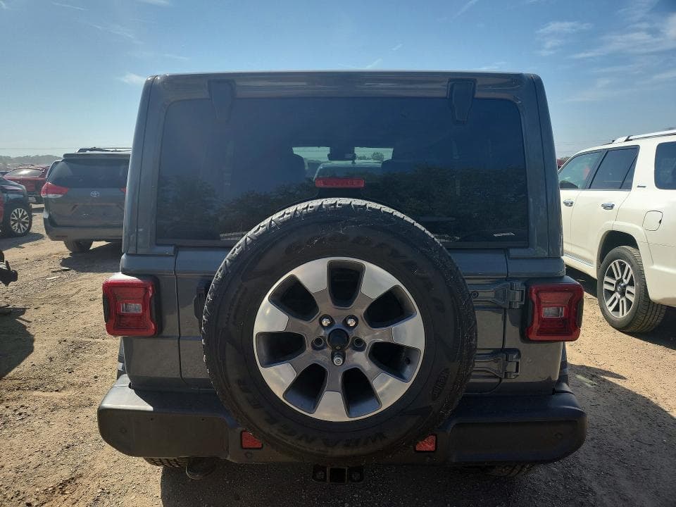 2019 JEEP WRANGLER UNLIMITED SAHARA 6