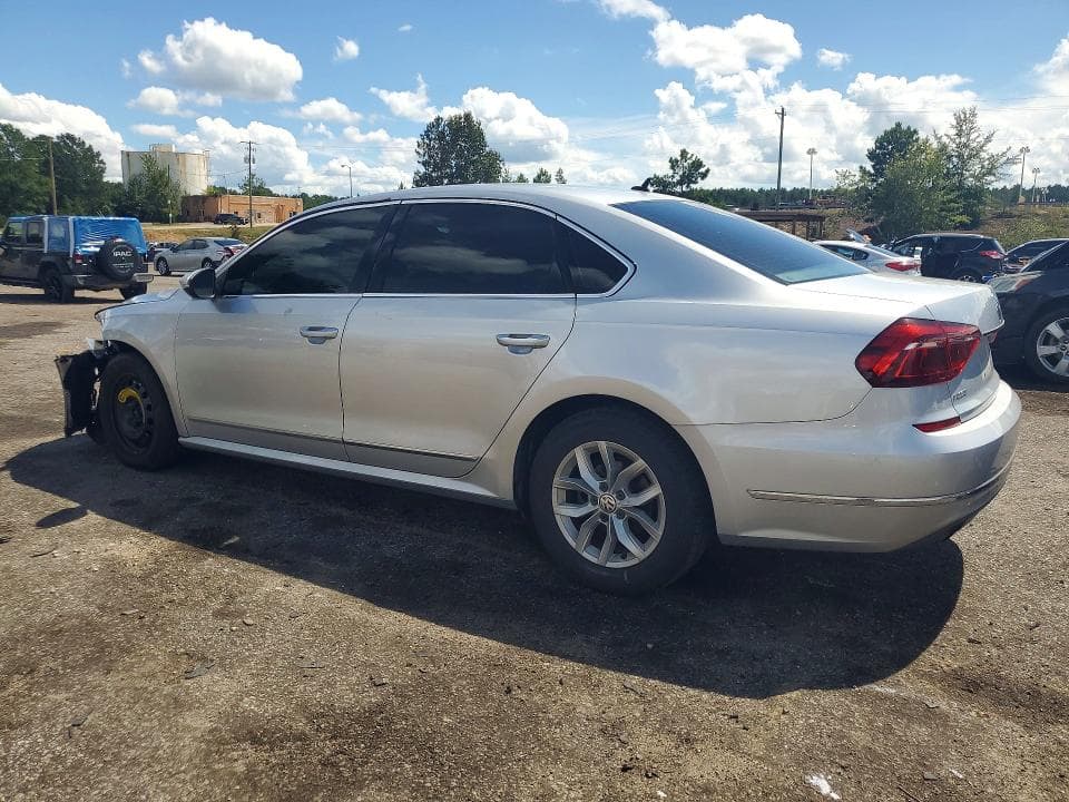2017 VOLKSWAGEN PASSAT S 2