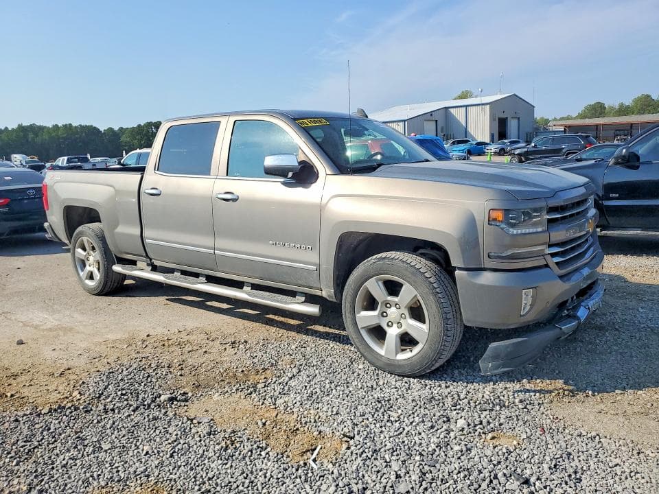 2017 CHEVROLET SILVERADO K1500 LTZ 4