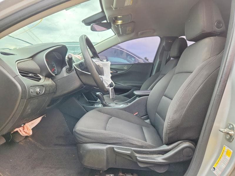 2019 CHEVROLET MALIBU LS 7