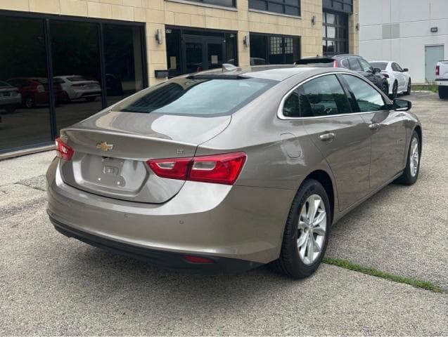 2023 CHEVROLET MALIBU LT 4