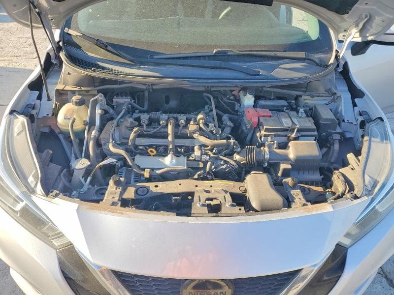 2020 NISSAN VERSA SV 11