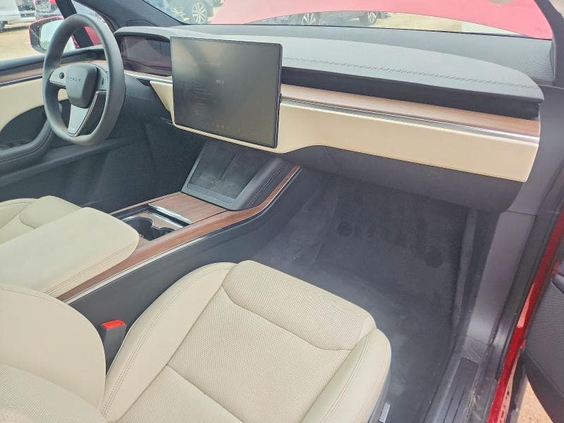 2024 TESLA MODEL X 8
