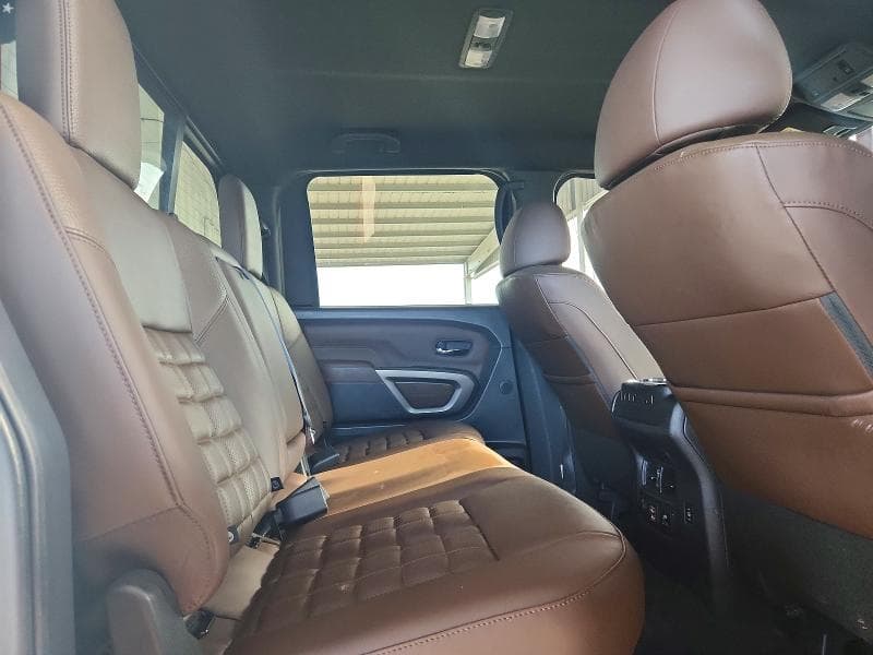 2023 NISSAN TITAN PLATINUM RESERVE 10