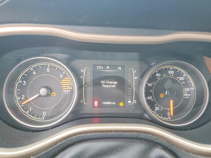 2018 JEEP CHEROKEE LATITUDE 9
