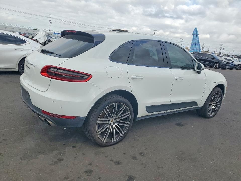 2017 PORSCHE MACAN S 3