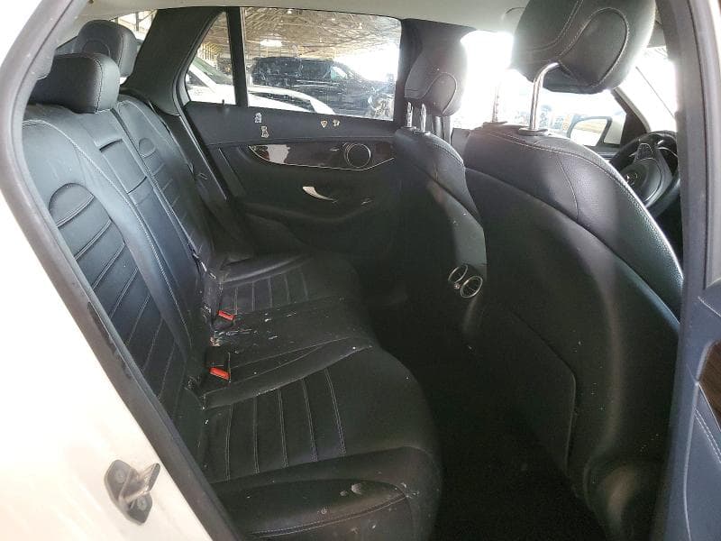 2019 MERCEDES-BENZ GLC 350E 10