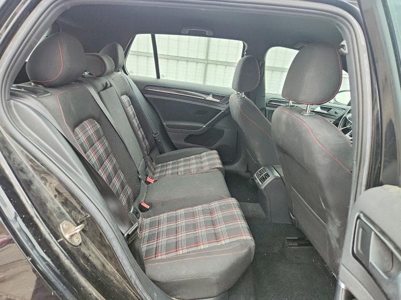 2017 VOLKSWAGEN GTI S 10